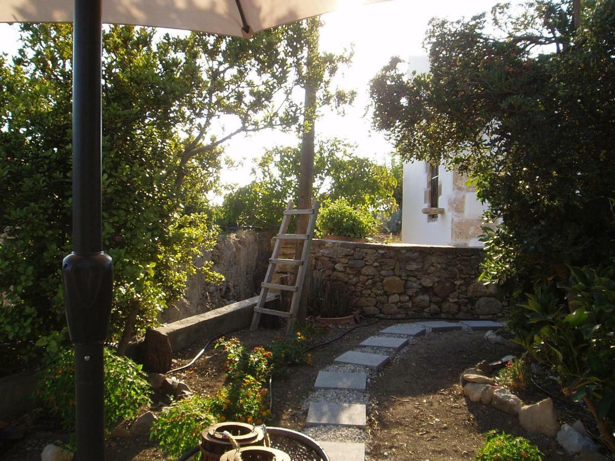 Ostria's House Kíssamos Exterior foto